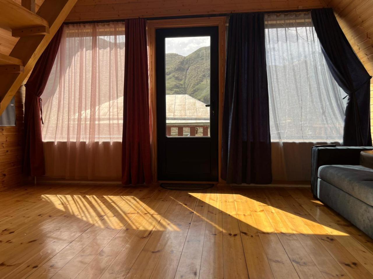 Vaso-Levani Kazbegi Cottage المظهر الخارجي الصورة